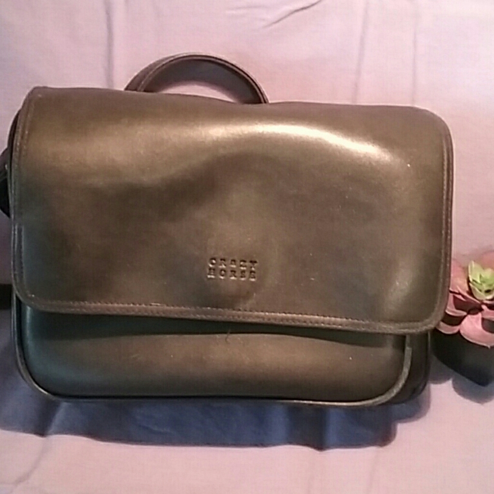 Crazy Horse  by Liz Ladies Purse